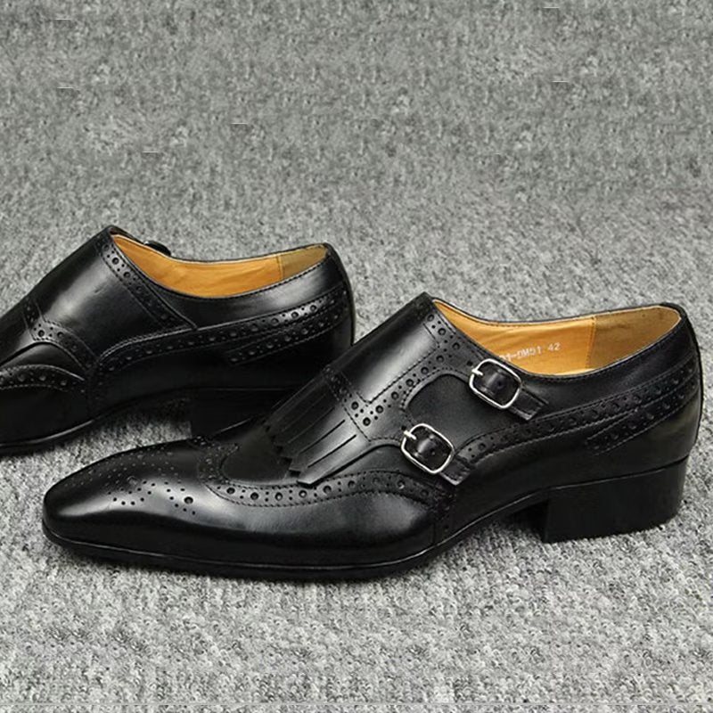 Formelle Sko Herre Skinn Luksus Metal Elegante Brogue Bryllupssko - Svart