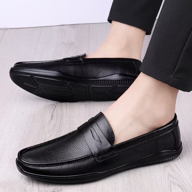 Fritidssko Herre Elegante Pu Slip-on Loafers Med Metallmote - Svart