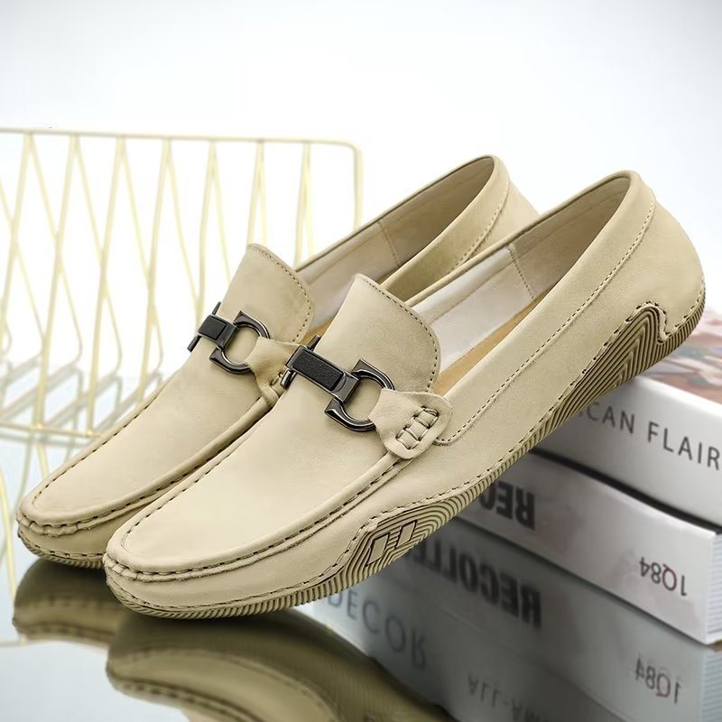 Fritidssko Herre Elegante Slip-on Loafers Med Metallmote - Beige