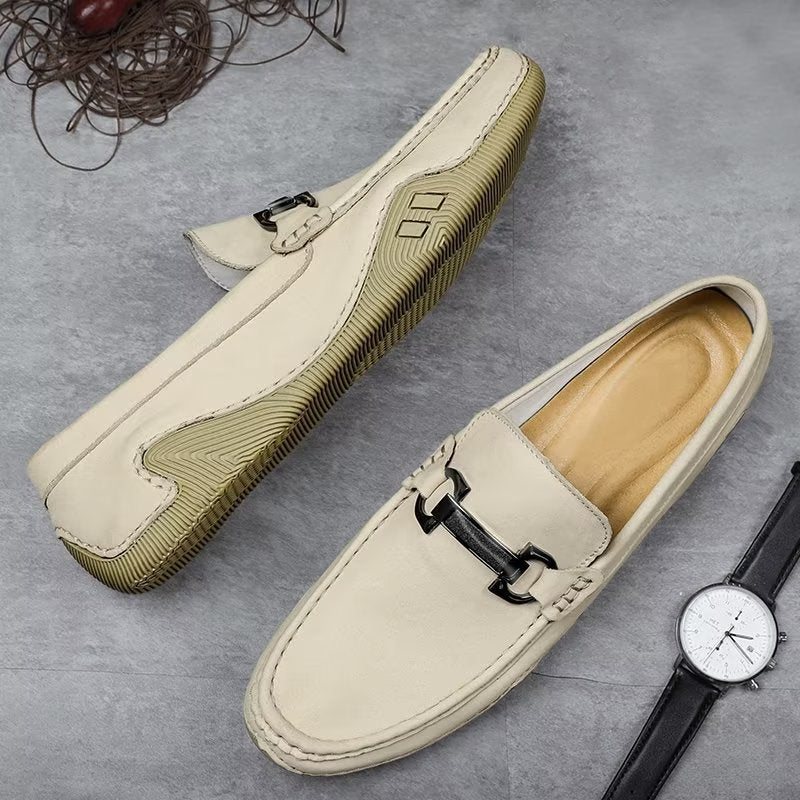 Fritidssko Herre Elegante Slip-on Loafers Med Metallmote - Beige