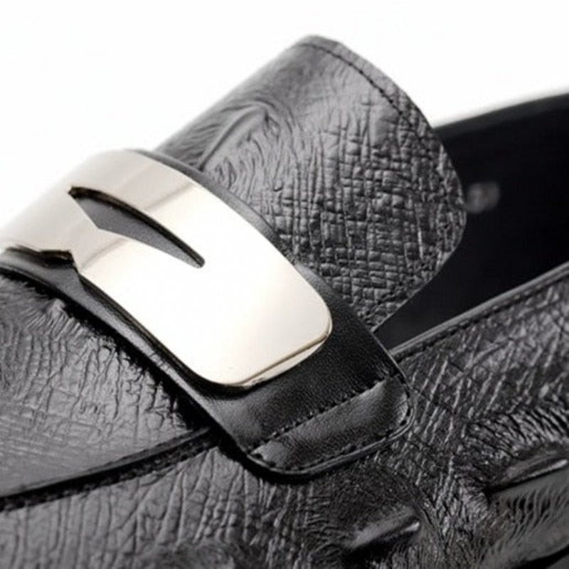 Loafers Herre Alligator Texture Slip-on Med Spiss Tå - Svart