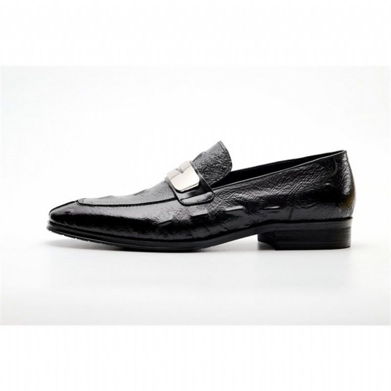 Loafers Herre Alligator Texture Slip-on Med Spiss Tå - Svart