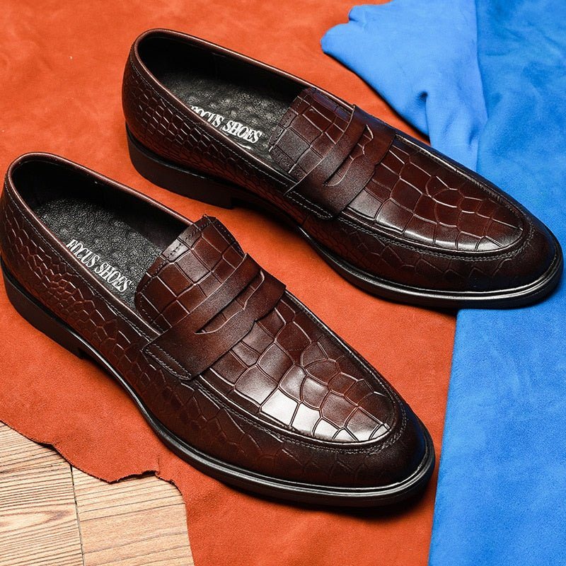 Loafers Herre Eksotiske Slip-on Brogue I Skinn - Rød